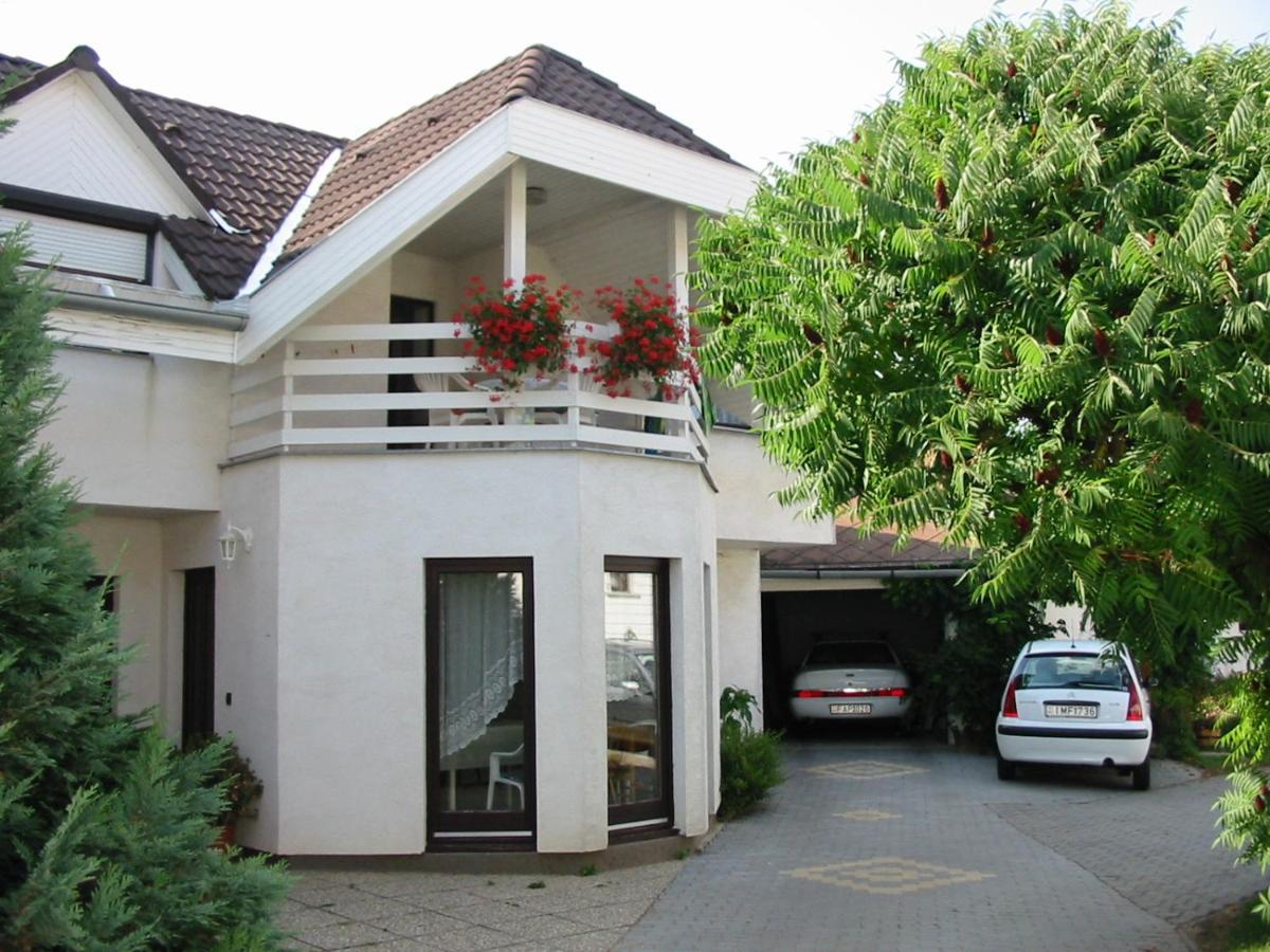 Baranyai Apartamento *